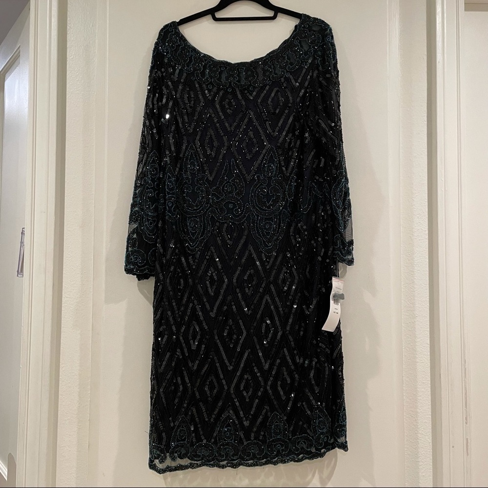 NWT Pisarro Nights Long Sleeve Stone Sheath Dress